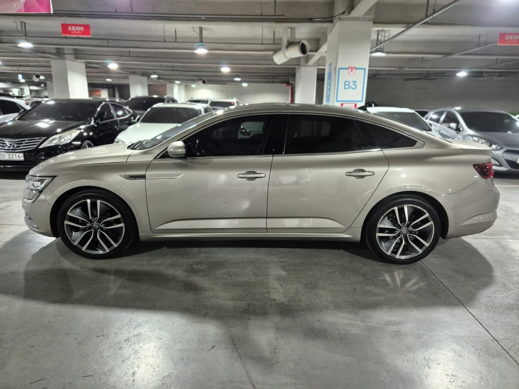 Renault-KoreaSamsung SM6 2.0 GDe RE