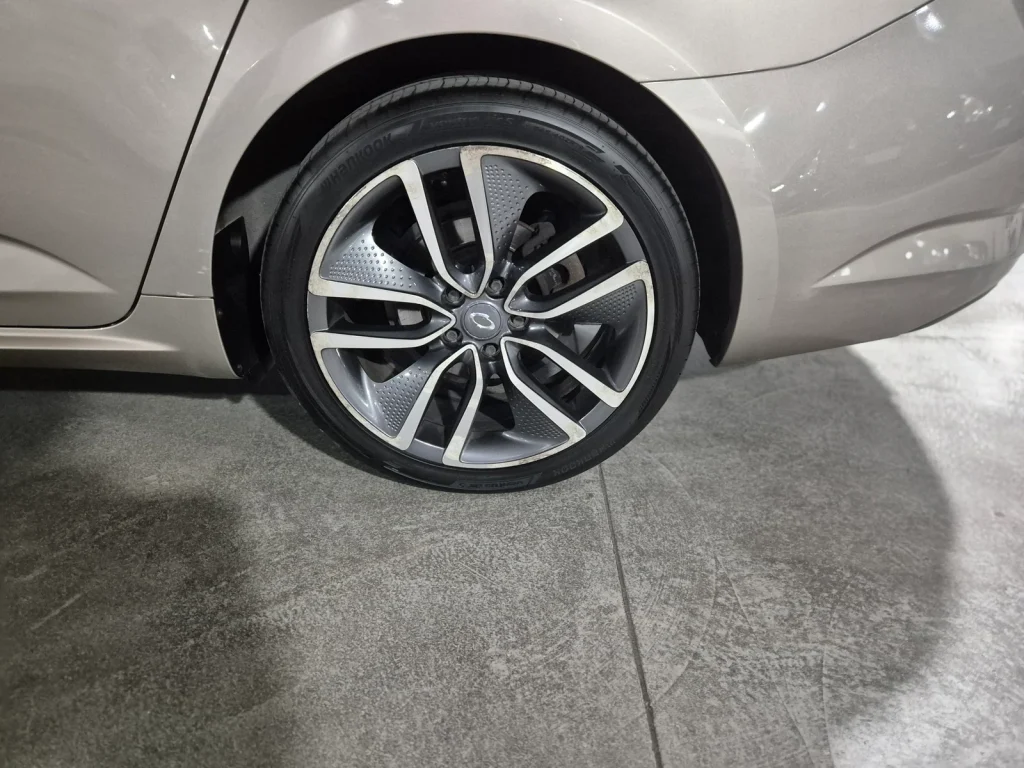 Renault-KoreaSamsung SM6 2.0 GDe RE
